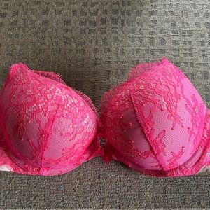 Victoria’s Secret Very Sexy Push-Up Bra